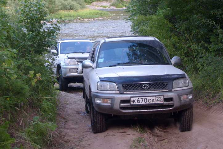 Машины на Белой Речке, Колывань